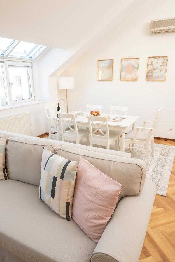Penthouse Staatsoper Apartment Vienna Luaran gambar